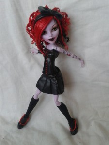 monster_high_operette_custom_by_red_dog_productions-d4x47gx.jpg